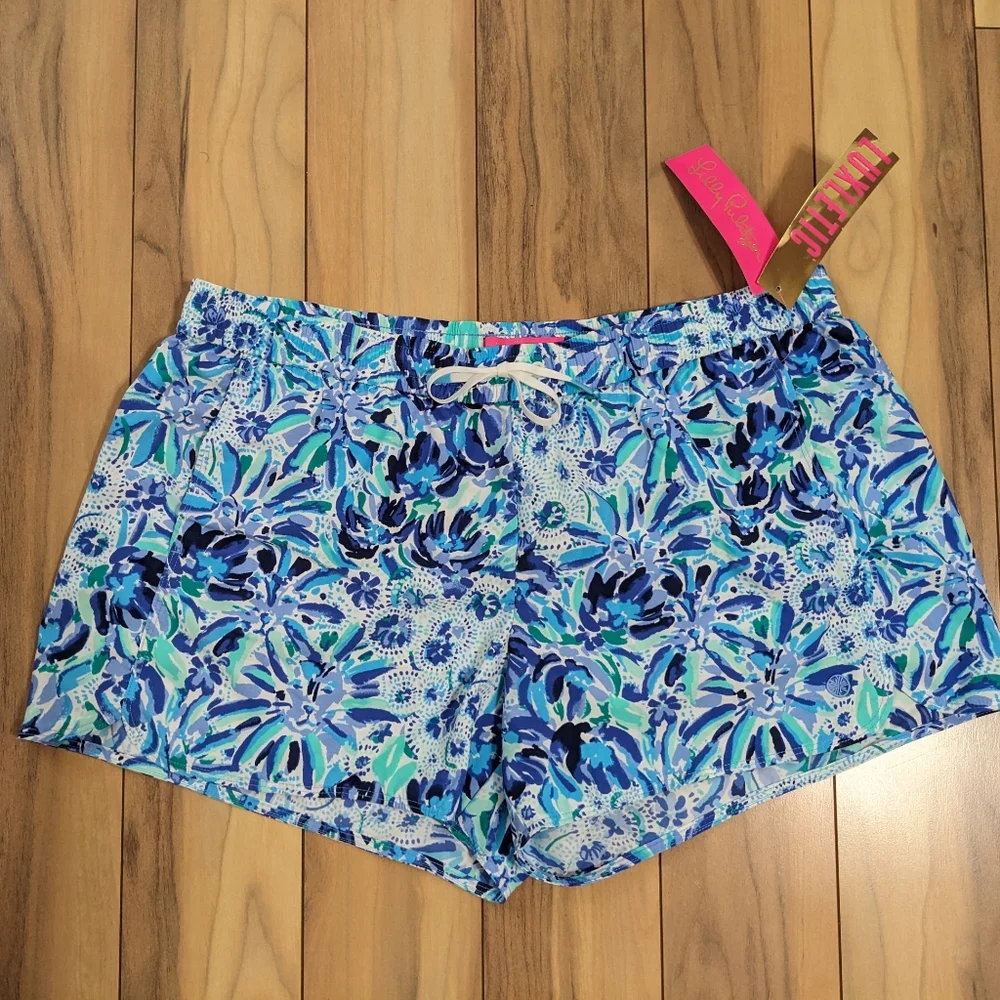 NWT! Lilly Pulitzer Luxletic Run Around Shorts Iris Blue High Maintenance XL - Picture 1 of 15